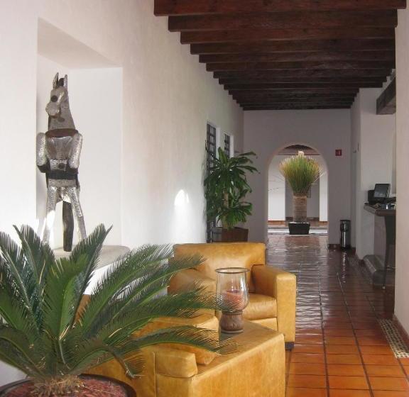 בית מלון כפרי Villa Mexicana Golf Resort