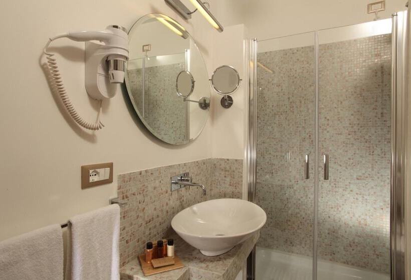 Fotos del hotel Vivaldi Luxury Rooms:  12