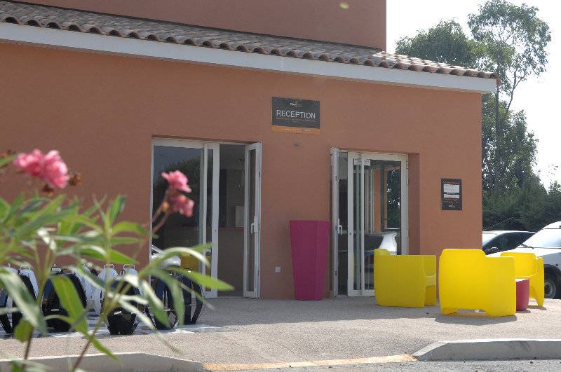 اقامتگاه Vacanceole  Les Demeures Torrellanes  Saintcyprien