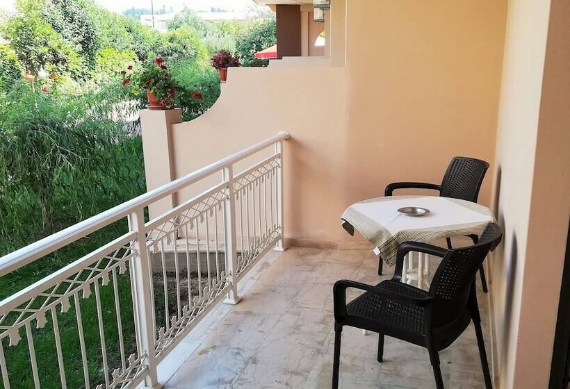 Toula S Apartments