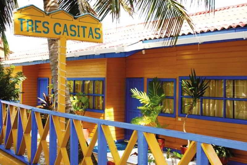 Tres Casitas