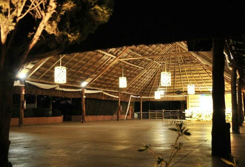 هتل Finca San Julio