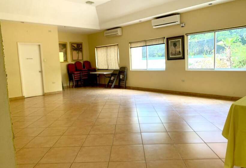 Fotos del hotel Altamont West:  14