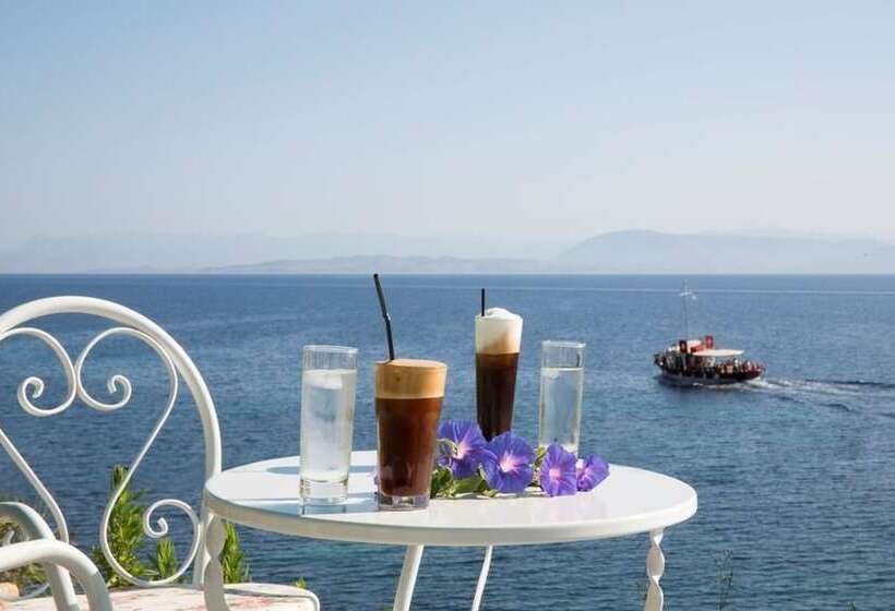 هتل Aurora Beach