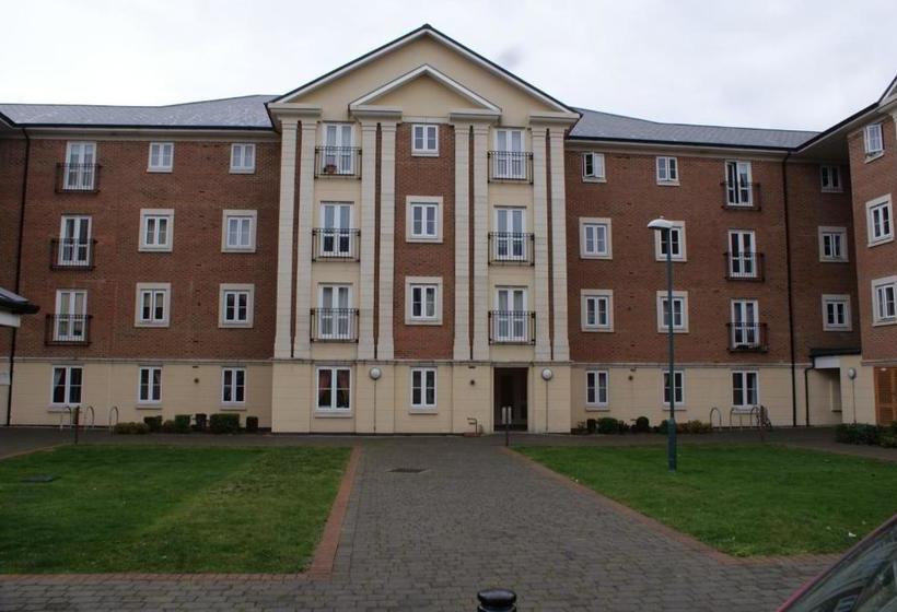 Fotos del hotel Brunel Crescent: 1 Fotos del hotel Brunel Crescent: 1