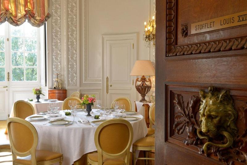 فندق Chateau Colbert