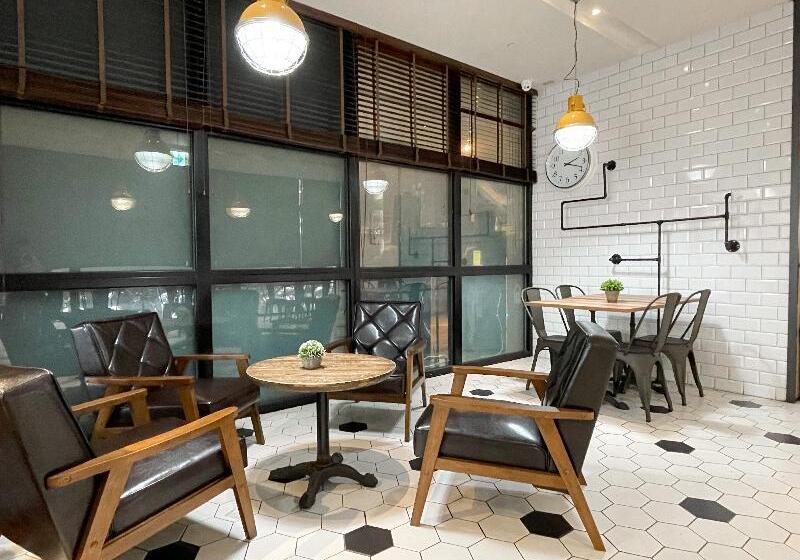 هتل Check Inn Taipei Songjiang