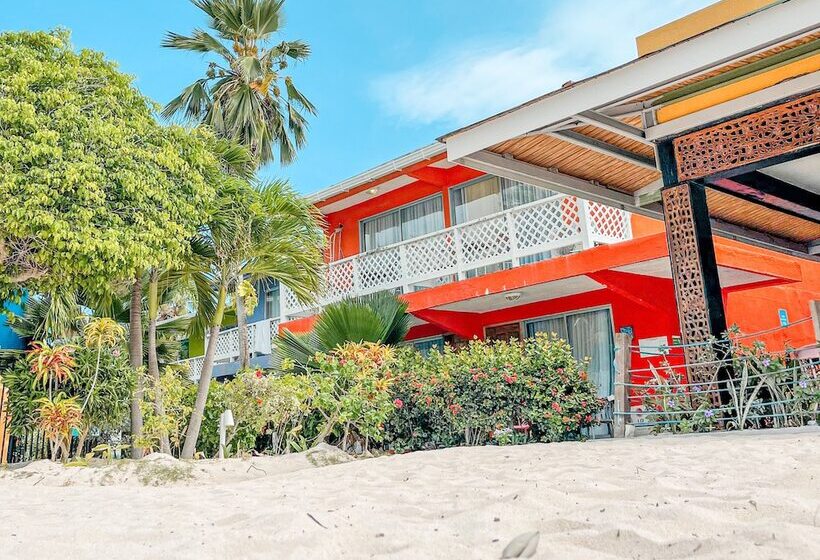 Fotos del hotel Cocoplum Beach:  25