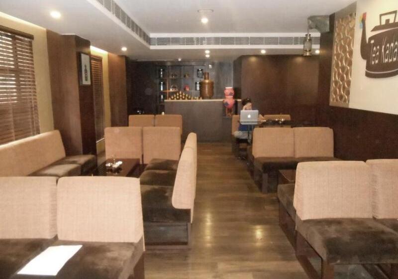 هتل Grand Residence