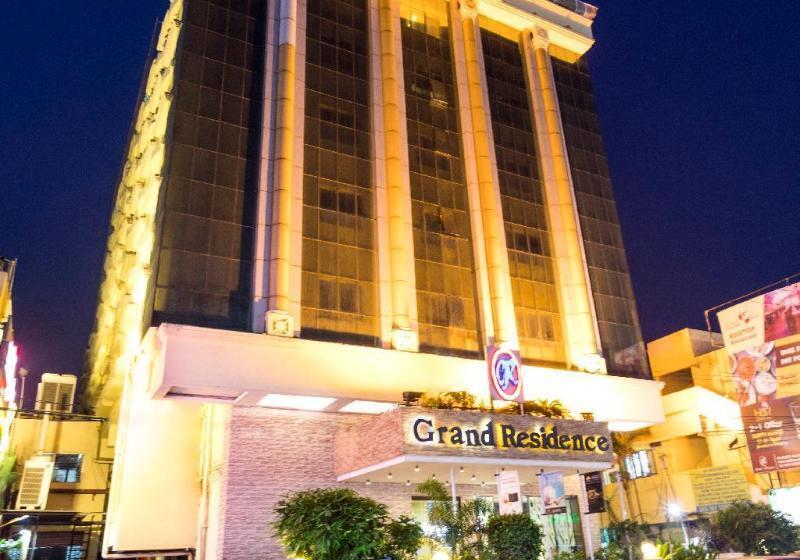 هتل Grand Residence