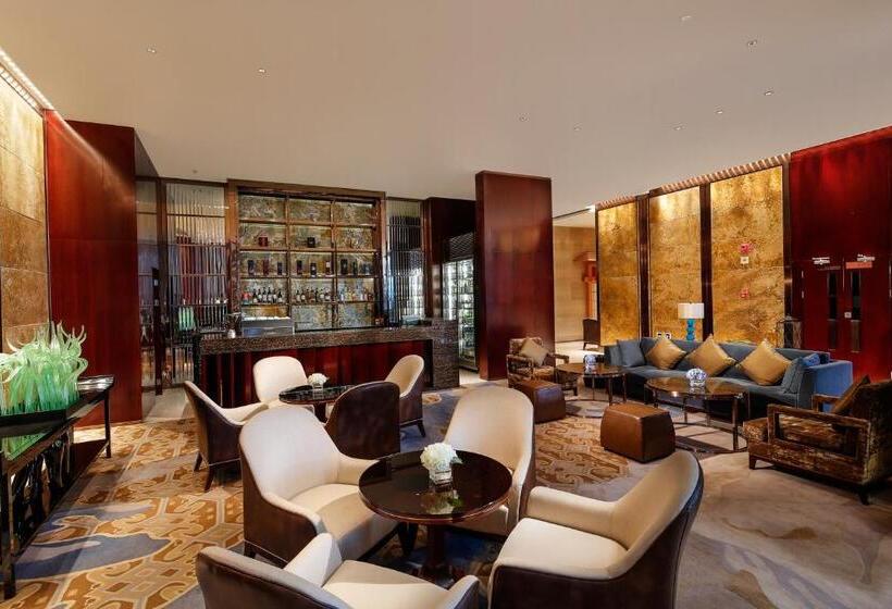 هتل Howard Johnson Kangda Plaza Qingdao