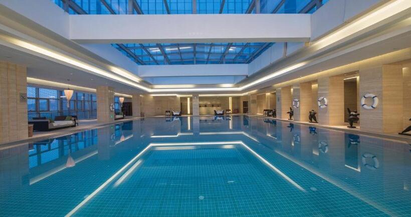 هتل Howard Johnson Kangda Plaza Qingdao