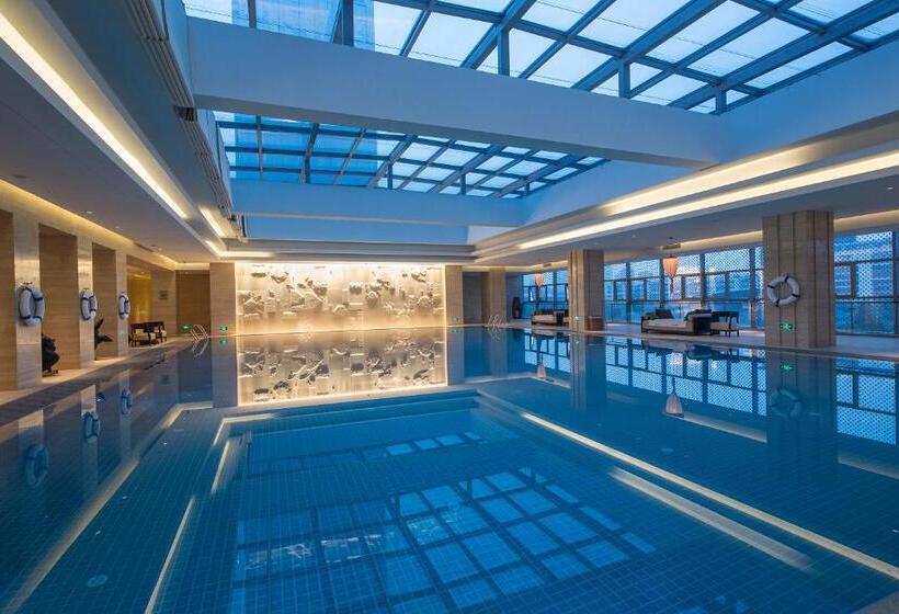 هتل Howard Johnson Kangda Plaza Qingdao
