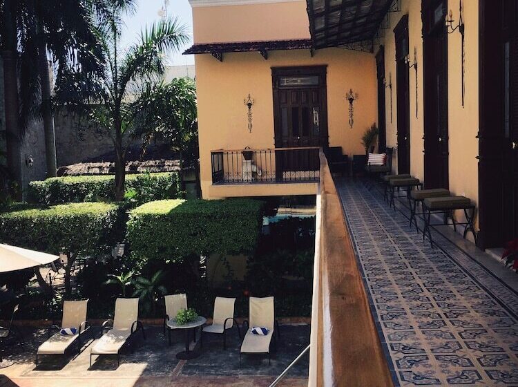 فندق Mansion Merida Boutique   Restaurant