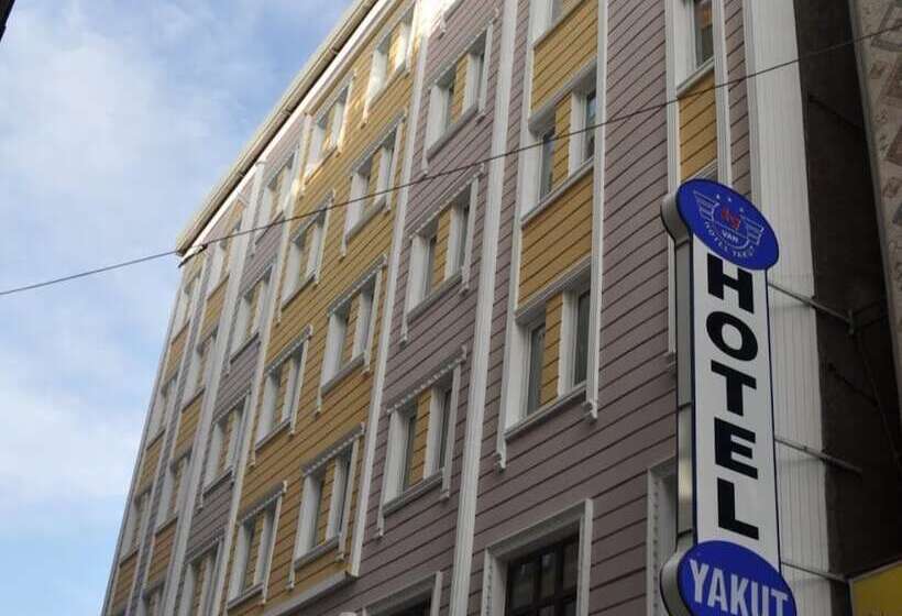 هتل Van Yakut