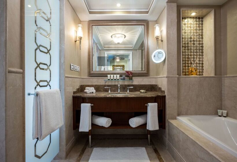 בית מלון כפרי Waldorf Astoria Jerusalem