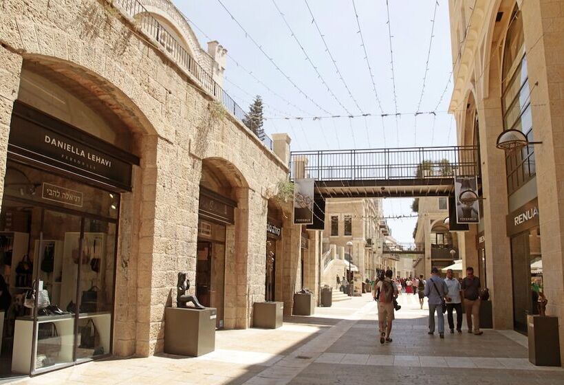 בית מלון כפרי Waldorf Astoria Jerusalem