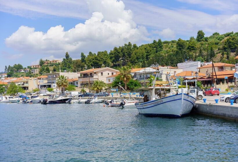 בית מלון כפרי Greek Pride Cronwell Rahoni