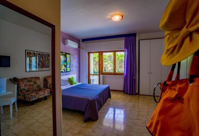 استراحتگاه Gh Campoverde Village