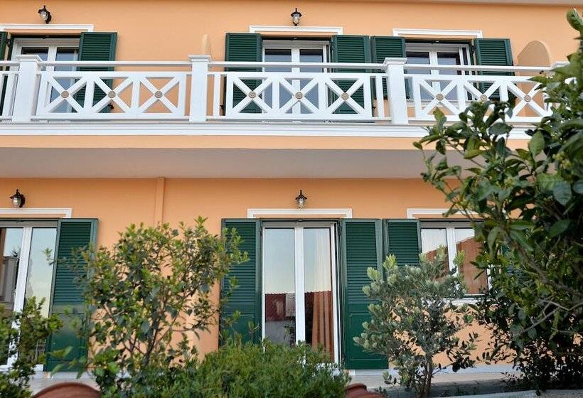 Villa Reverenza