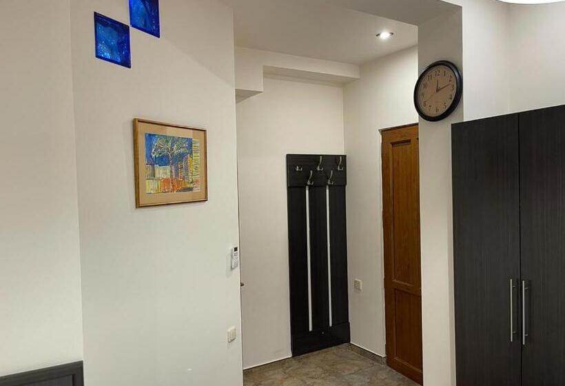 Yerevan Hostel