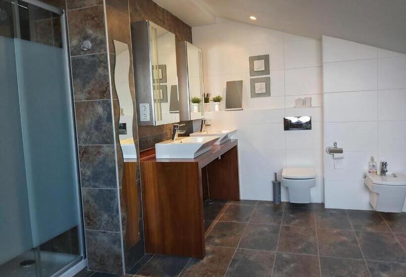 هتل Apartamentos Alcañiz, Suite Deluxe