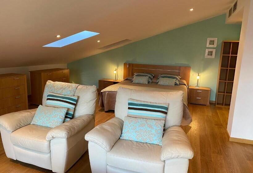 هتل Apartamentos Alcañiz, Suite Deluxe
