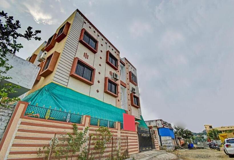 בית מלון כפרי Oyo Flagship 85024 Golden Key