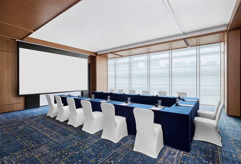 Отель Sheraton Zhaoqing Dinghu