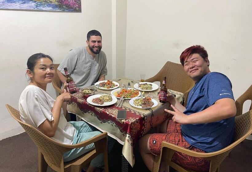 Pizza Street Hostel