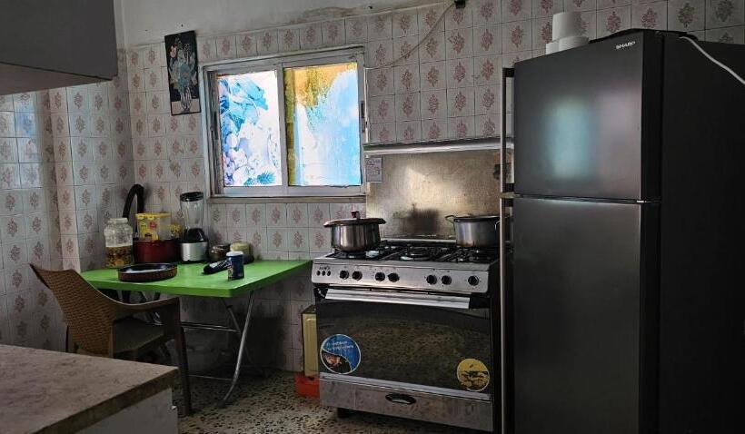 Pizza Street Hostel