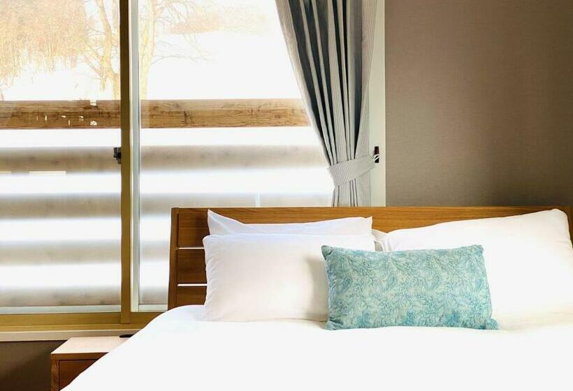 مبيت وإفطار Togari Inn Suites