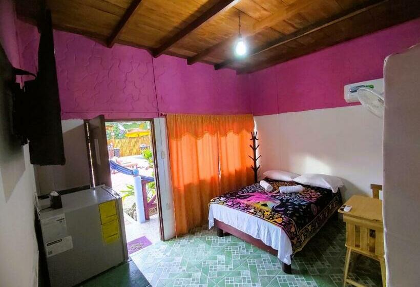 هاستل Casa Del Merman At Gaymontanita House
