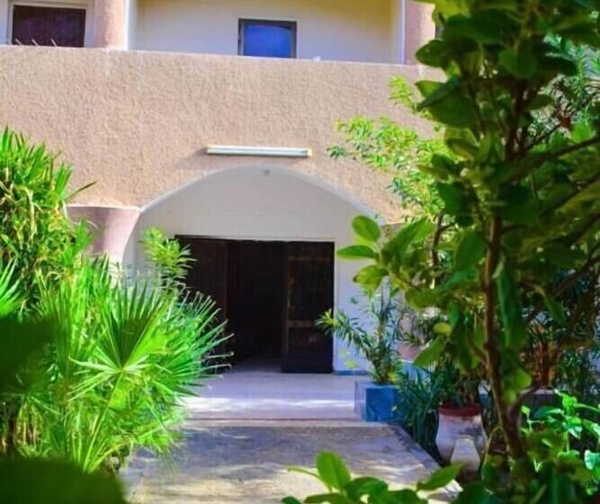 هتل Rose Guest House