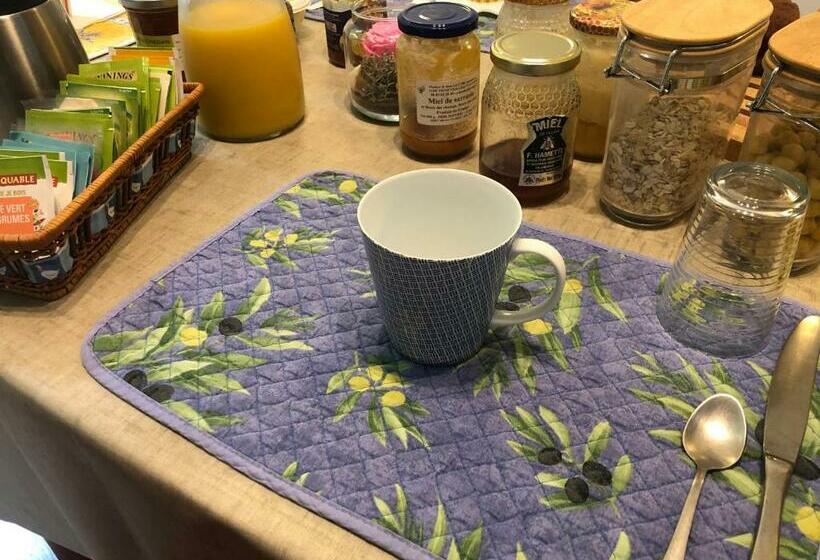 ベッドアンドブレックファースト Villa Eugénie Melun