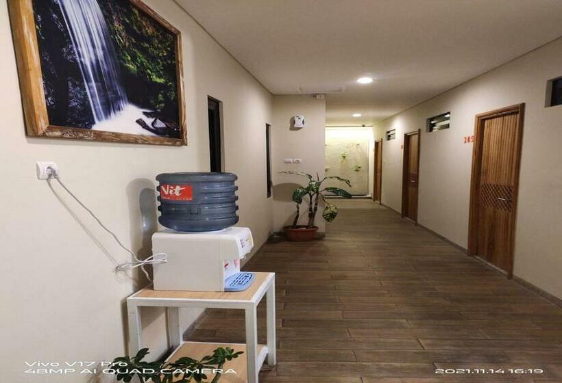 ペンション May Kost