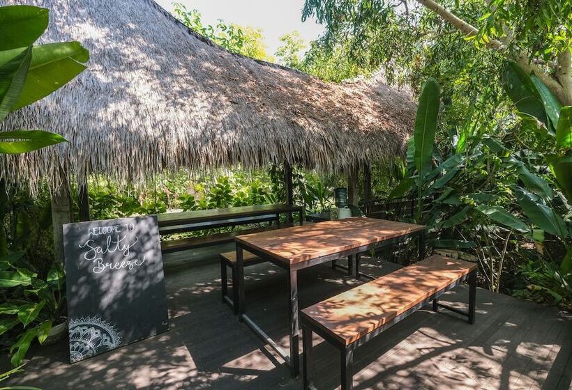리조트 Salty Breeze Bali