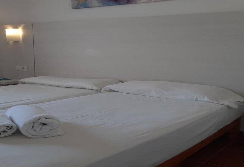 Aparthotel Flora Park