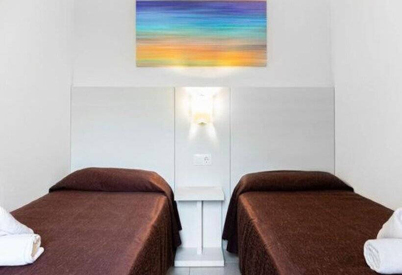 Aparthotel Flora Park