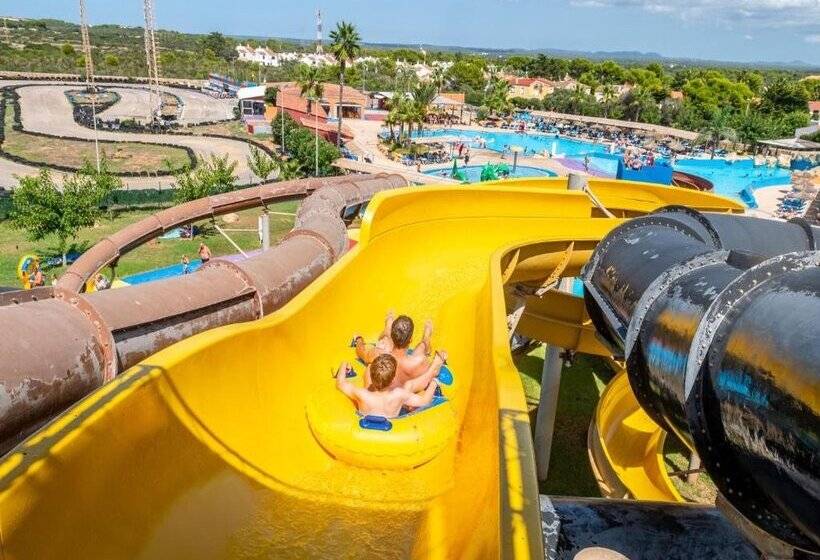 Aparthotel Flora Park