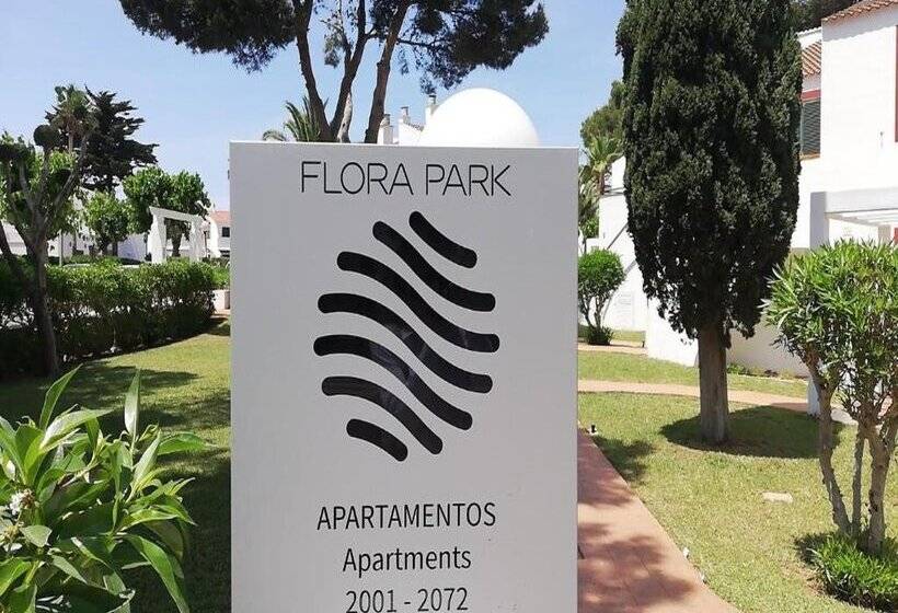 Aparthotel Flora Park