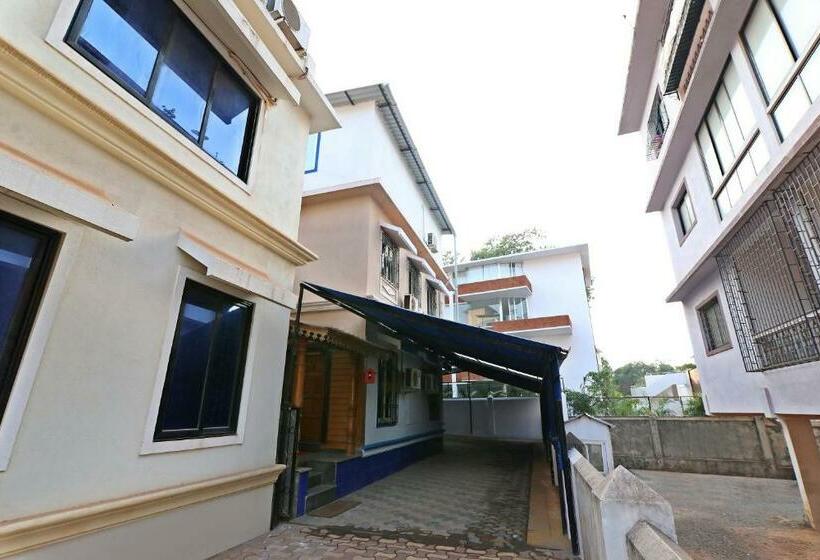 호텔 Oyo 84073 Summer Hill Guest House
