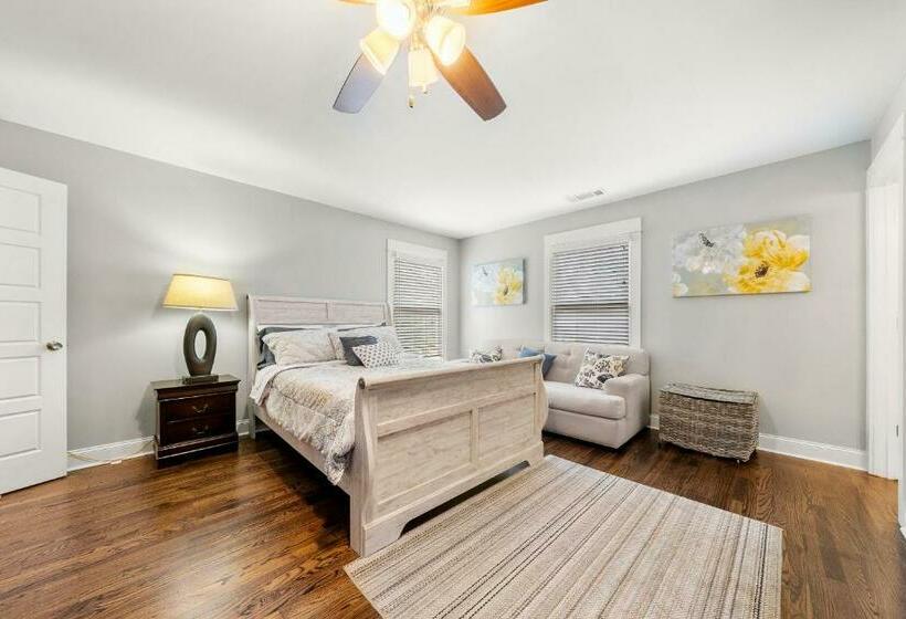 بنسيون Lovely Cozy Studio In Heart Of Atlanta