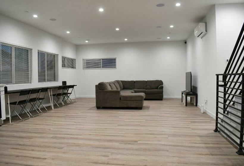 Boutique Hostel