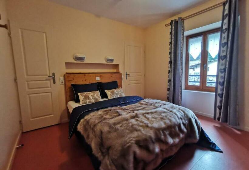 ホテル Auberge Du Freney