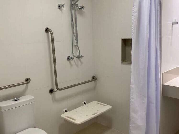 هتل Keep Suites