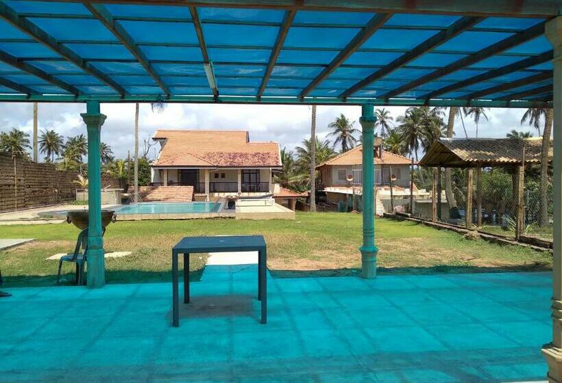 酒店 Pamunu Beach Resort