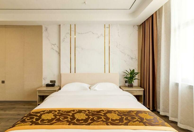 Suoxing Hotel Longxian Passenger Bus Station