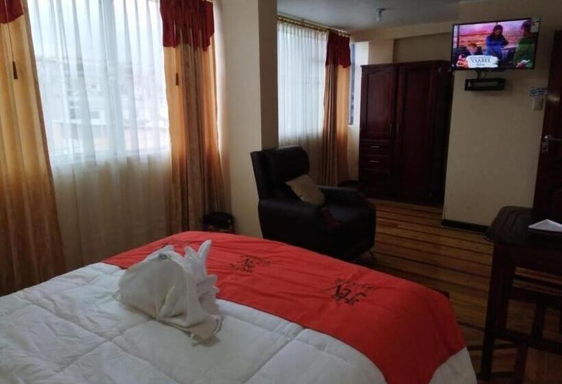 هتل Velanez Suite Riobamba