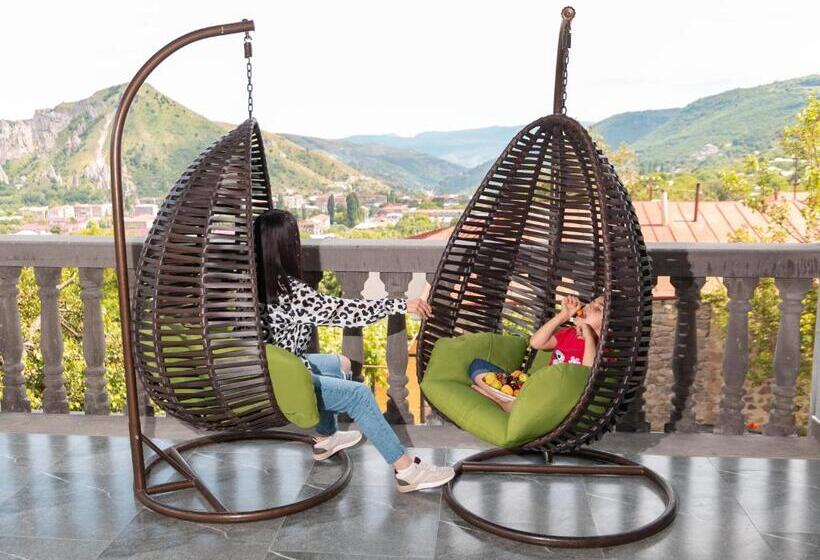 پانسیون Popock Goris